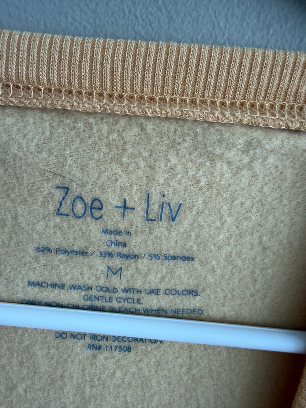 Zoe + Liv Yellow Crewneck Sweatshirt with Blue Floral Graphic - Picture 3 of 4